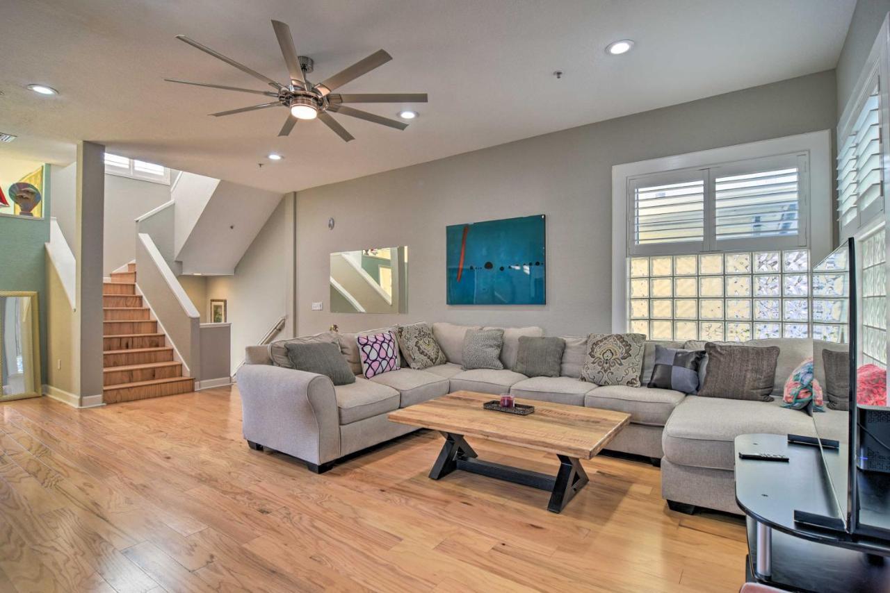 Coastal Sea Side Townhome - Walk To Beach! Clearwater Beach Bagian luar foto